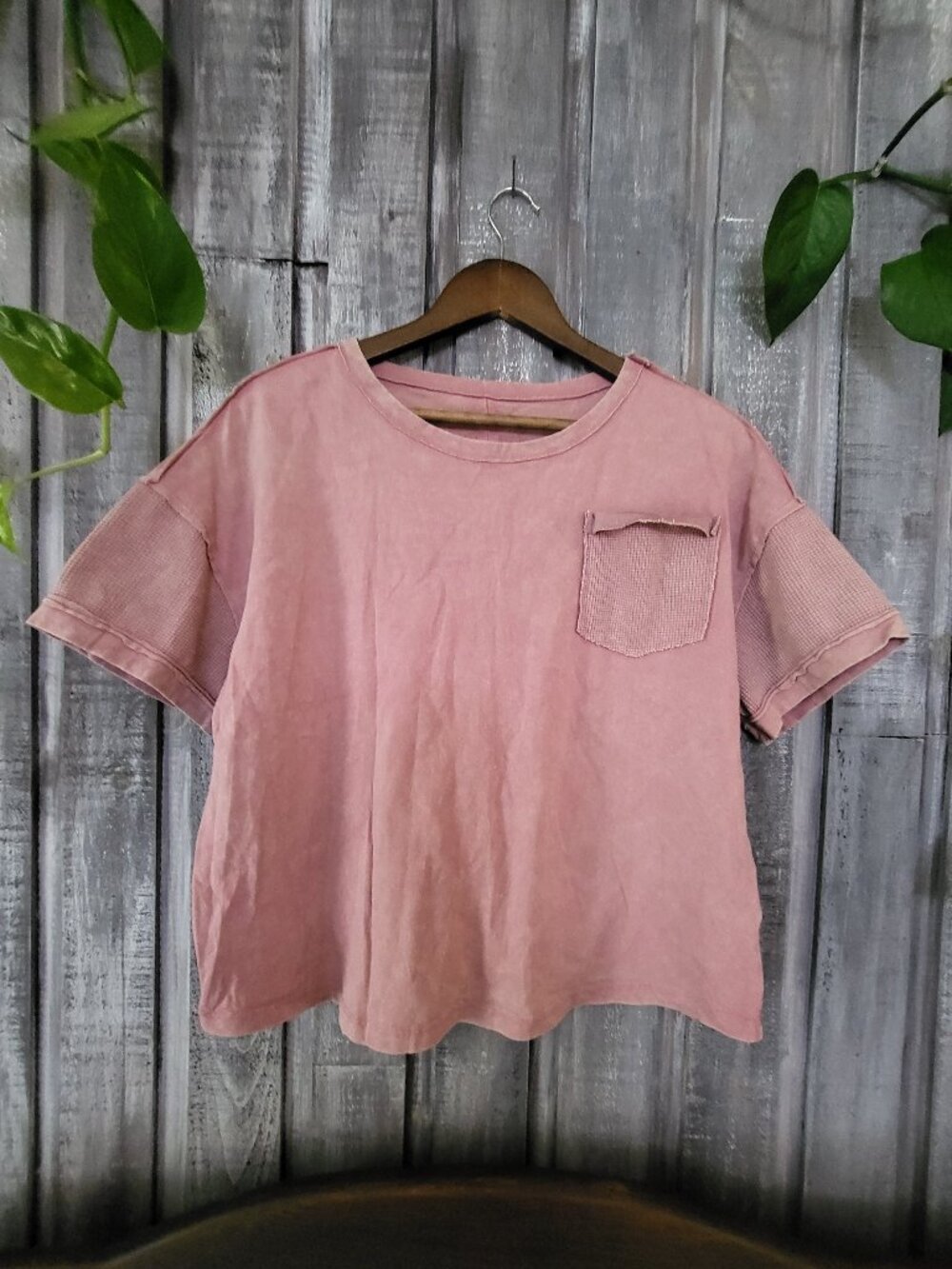 Raw Edge Loose Boxy Cotton Waffle Knit Pocket Tee Medium Top Dusty Rose